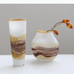 vase verre ondulé moderne motifs naturels couleurs blanc marron jaune rouge