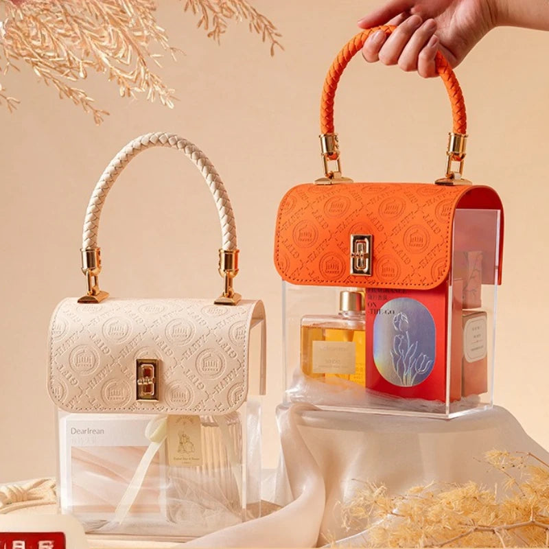 sac main transparent acrylique moderne géométrique blanc orange violet noir rouge vert chic poignée