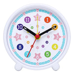 horloge table moderne colorée motifs géométriques enfants chambre bleu rose blanc
