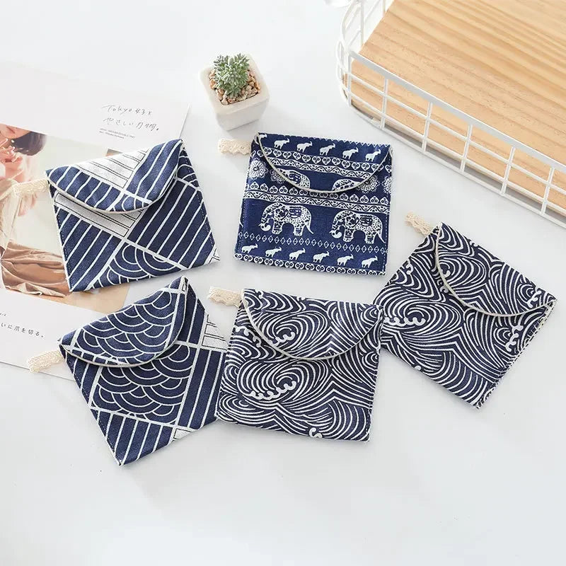 pochettes rangement réutilisables animaux géométriques couleurs variées moderne salle bain respectueux environnement pliables