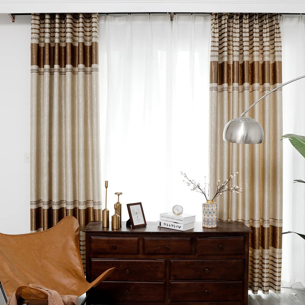 rideau moderne imprimé floral rayures beige marron gris clair opulent salon chambre coucher