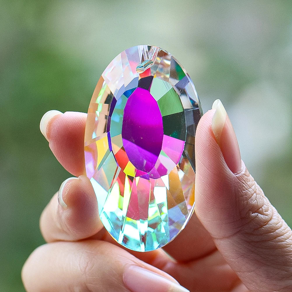 pendentif cristal multicolore facetté brillant décoration murale scintillante chambre violet rose jaune vert bleu