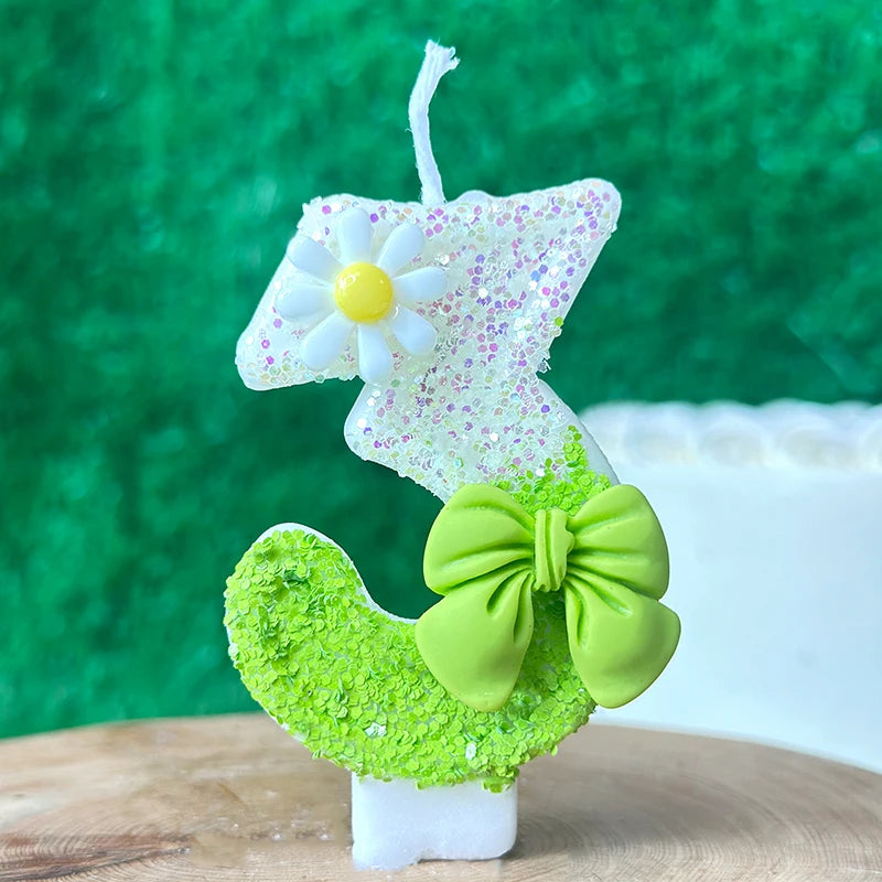 bougies anniversaire chiffres paillettes papillon vert fleurs blanches