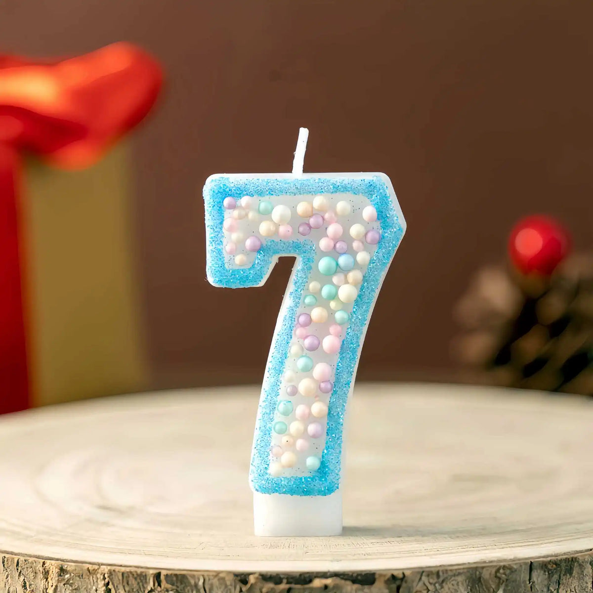 bougies anniversaire numéraires chiffres bleu pastel multicolores décoration gâteau enfant brillantes support blanc