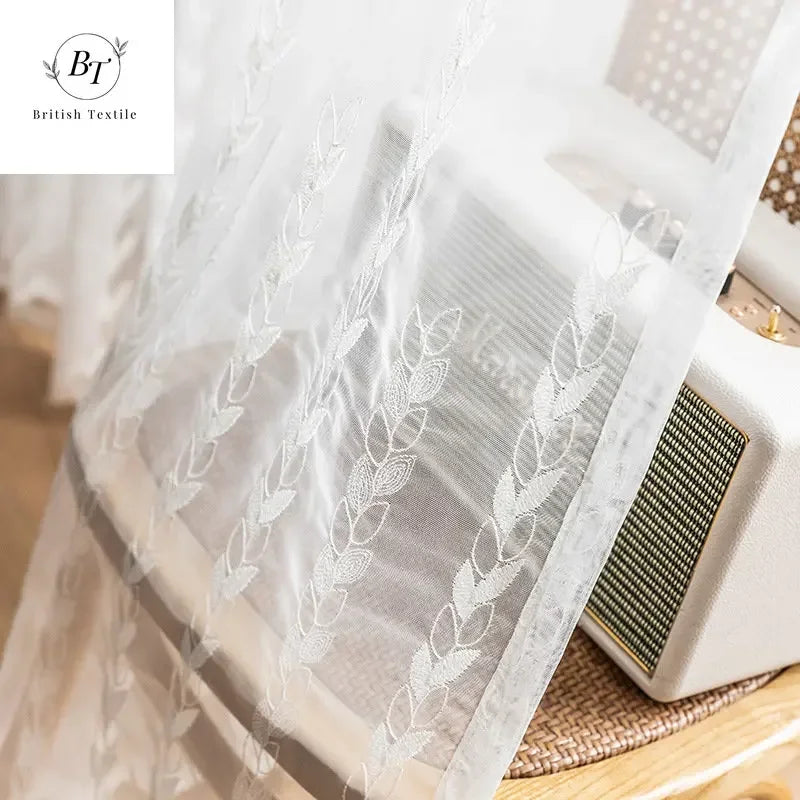 rideau blanc transparent tulle brodé feuilles classique fenêtre salon chambre maison