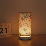 lampe table moderne blanc beige doré écolo flux lumineux géométrique adhésif textile certifications rohs