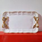 plateau rétro ornements dorés vert pastel rose blanc rouge vintage élégant clips dorés