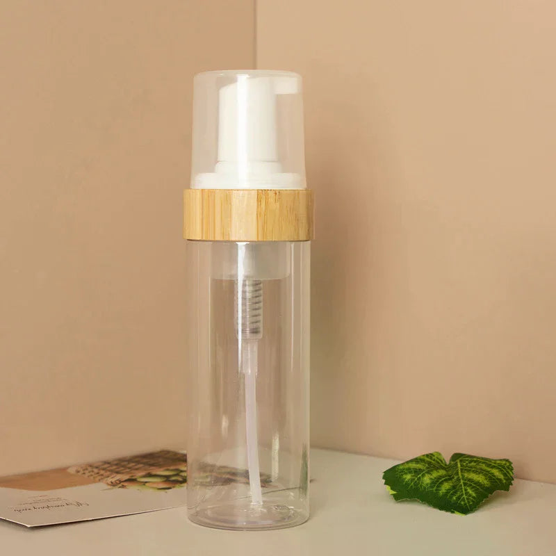 bouteille mousseuse transparente pompe moderne nettoyant visage rechargeable 150ml minimaliste