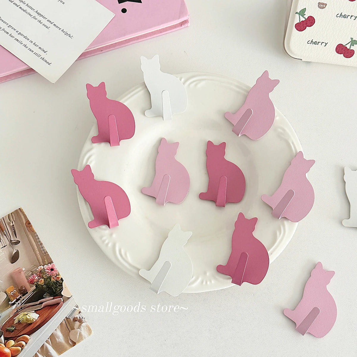 porte clés chat rose clair blanc silhouette simple minimaliste moderne auto adhésif muraux non