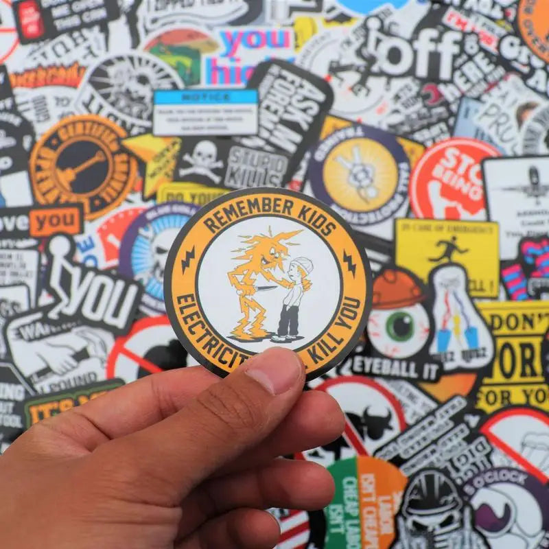 stickers adhésifs humour divers couleurs motifs casque sécurité adultes 150 pièces