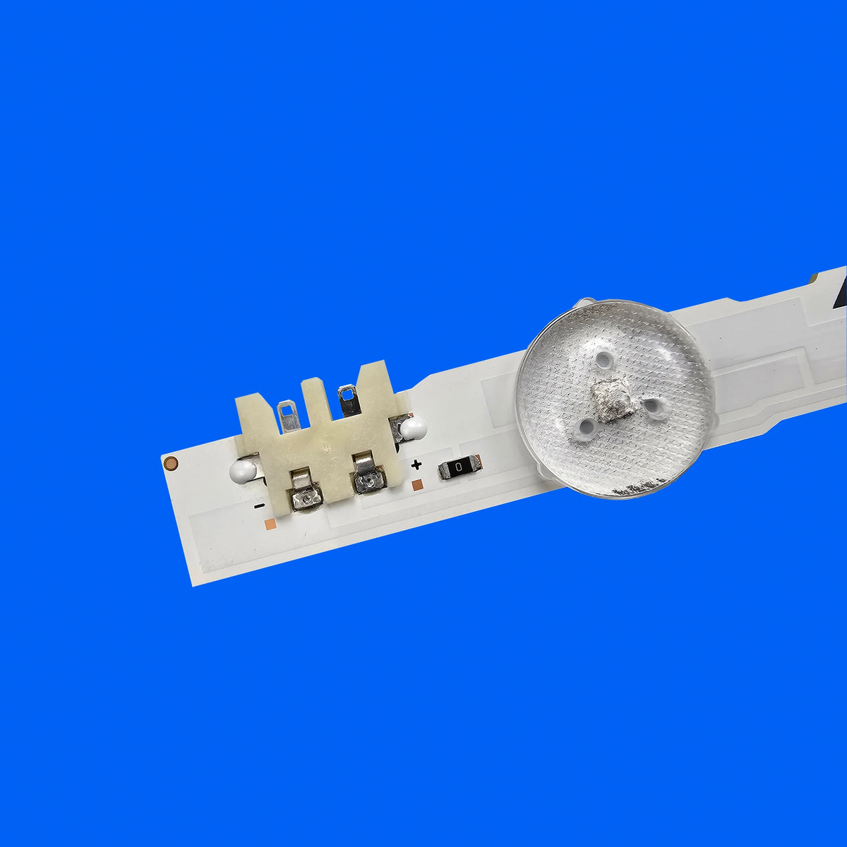 bande lumineuse led blanc moderne connecteur électrique 94v 2a 30°C