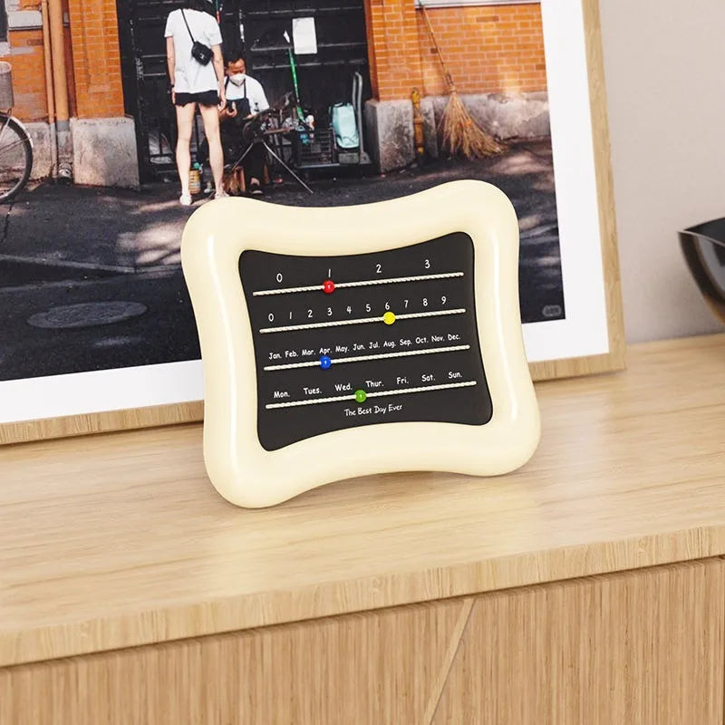 calendrier mural moderne colorées mois jours adhésif opaque plastique noir beige