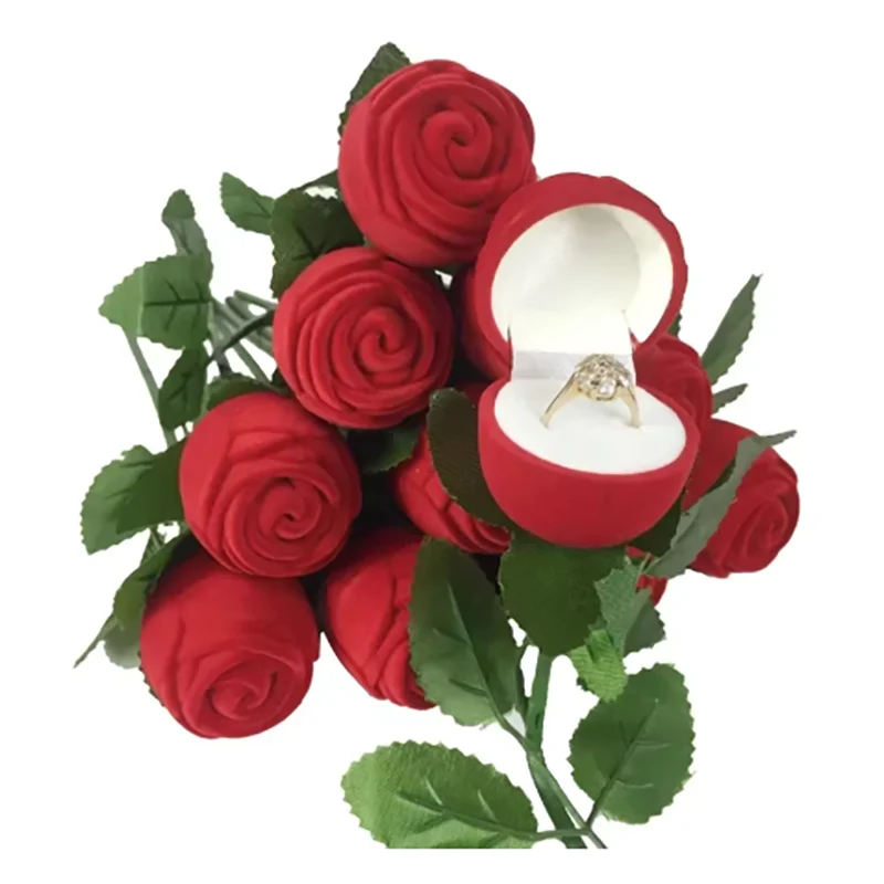 boîte bijoux velours rouge intérieur blanc moderne bouquet roses spiralées minimaliste anneau fleur relief