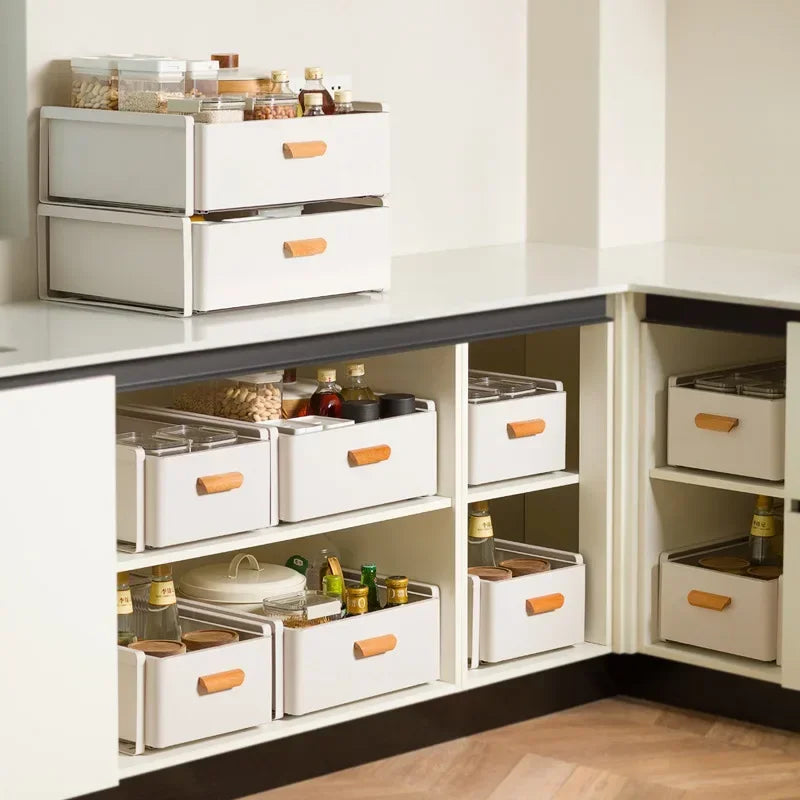 meuble tiroirs cuisine gris blanc poignées bois rangement sous évier