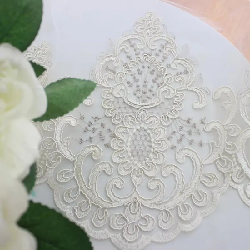 rideau tulle broderie florale semi transparent classique élégant maison polyester