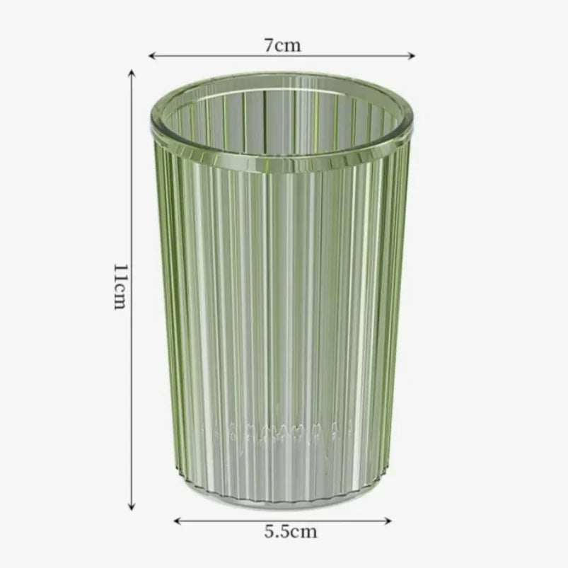 verres dents moderne vert gris doré rayures vertical opacité chambre