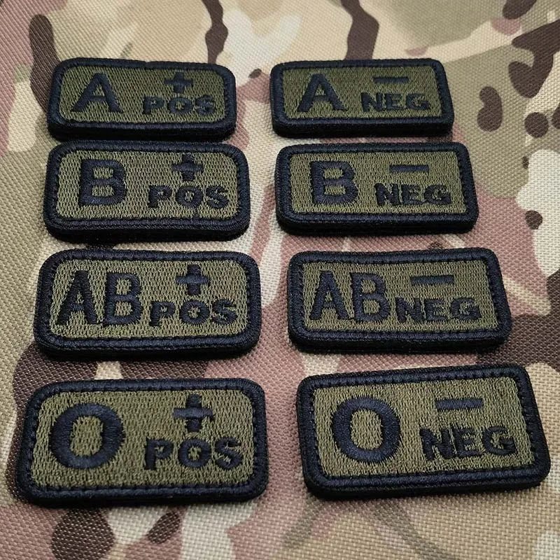 écussons sang type badges patchs militaires vert olive noir crochet boucle 2.5cm 5cm pos