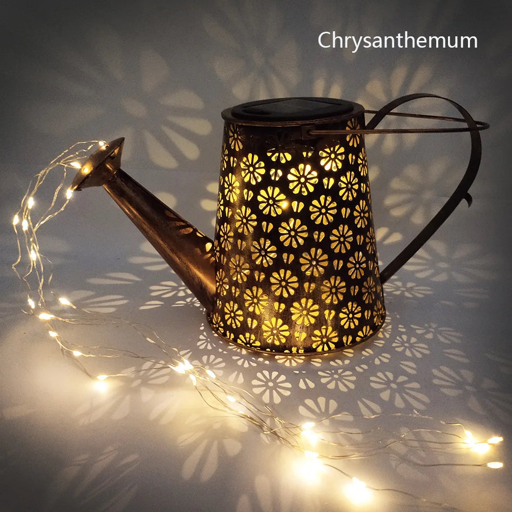 arrosoir lumineux solaire doré motifs floraux tringle noire led moderne jardinextérieur