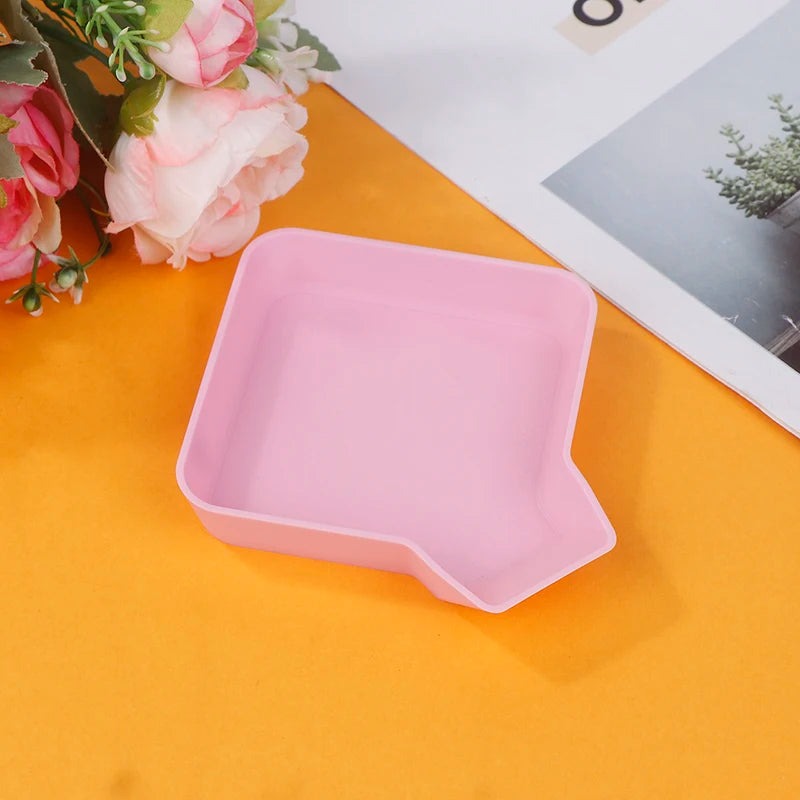 organisateur rangement boîtes carrées orange vert bleu rose jaune moderne minimaliste jeux société accessoires