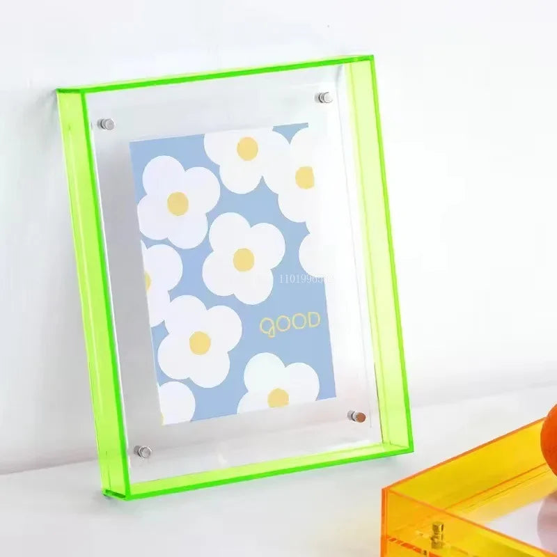 cadre photo transparent moderne vert bleu orange jaune bordures colorées minimaliste