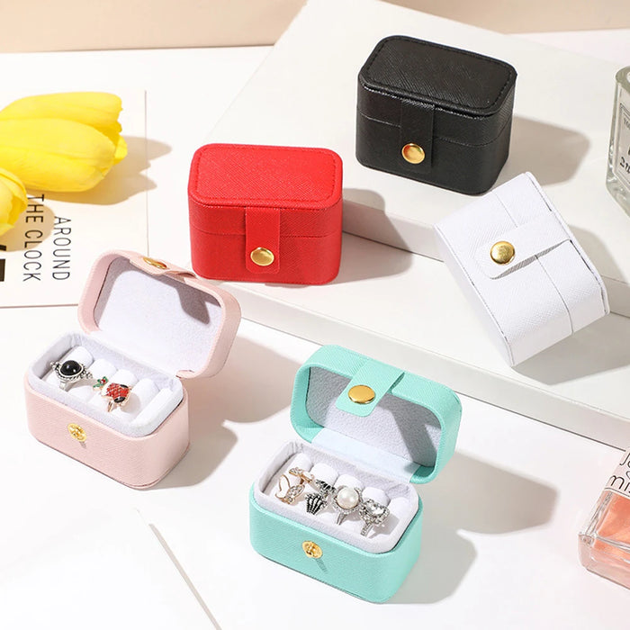 Boîte à bijoux voyage en PU compacte fermée vue de dessus