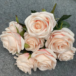 décoration intérieure bouquet roses artificielles modernes élégantes anniversaire mariage festivesOpaque roses bouquet decoration interior