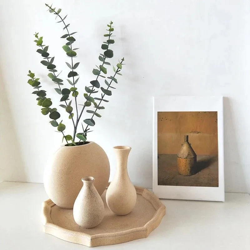 vases bois minimaux textures grunge plateaux assiettes decoratives fleurs artificielles hexagonnels rouleaux