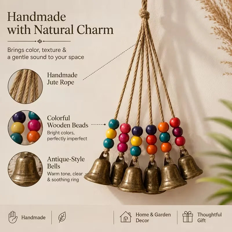 décoration boho suspendue cloches anciennes 18 bois colorées bronze bleu rose jaune verte