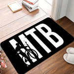 tapis sol moderne motif vélo texte ride mtb downhill noir blanc