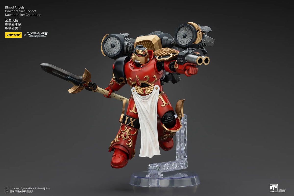 figurine articulée rouge épée ornementation fine base transparente fantastique warhammer blood angels