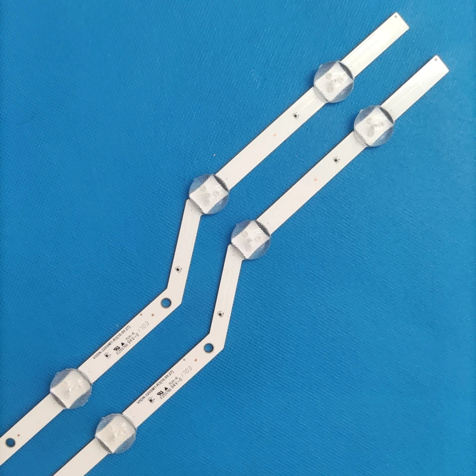 barre lumineuse led blanc moderne adhésif 620mm rectiligne lisse opaqué connecteurs électriques