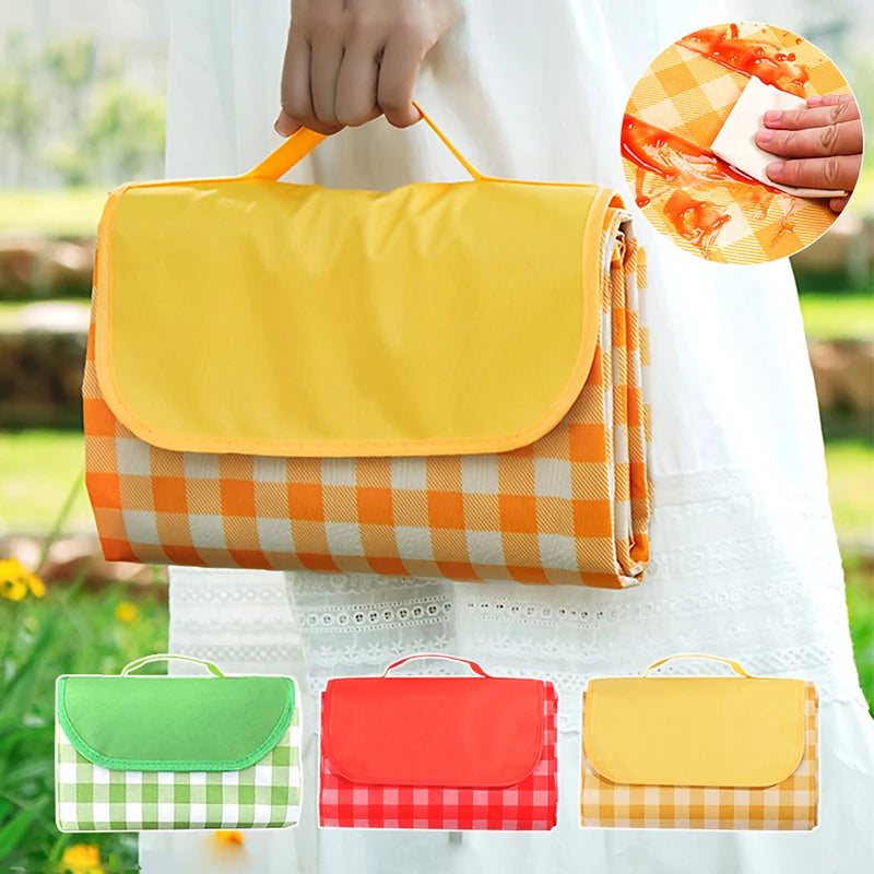 serviette pique nique carreaux vert clair blanc résistante l'eau facile nettoyer pratique simple camping