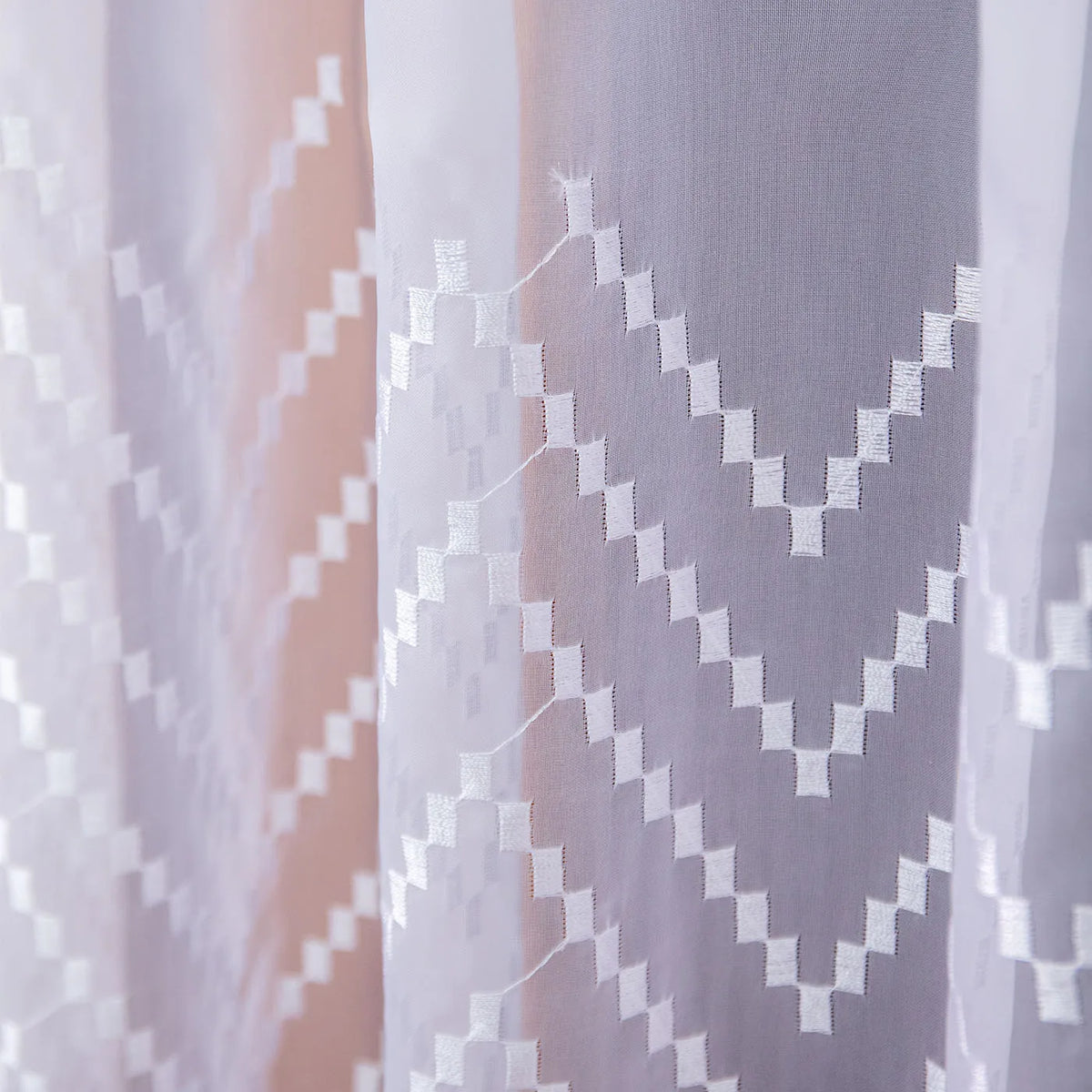 rideau blanc transparent géométrique salon moderne fenêtre largeur variable haute qualité polyester