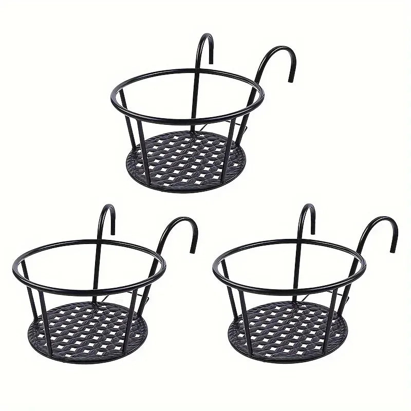 supports suspensibles pots fleurs couleur noire vive geometrie moderne balcon fenetre crochets plantes vertes