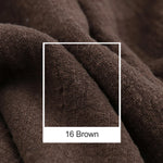 Gros plan sur un tissu brun texturé avec une zone carrée blanche mettant en évidence la couleur "16 Brown".
