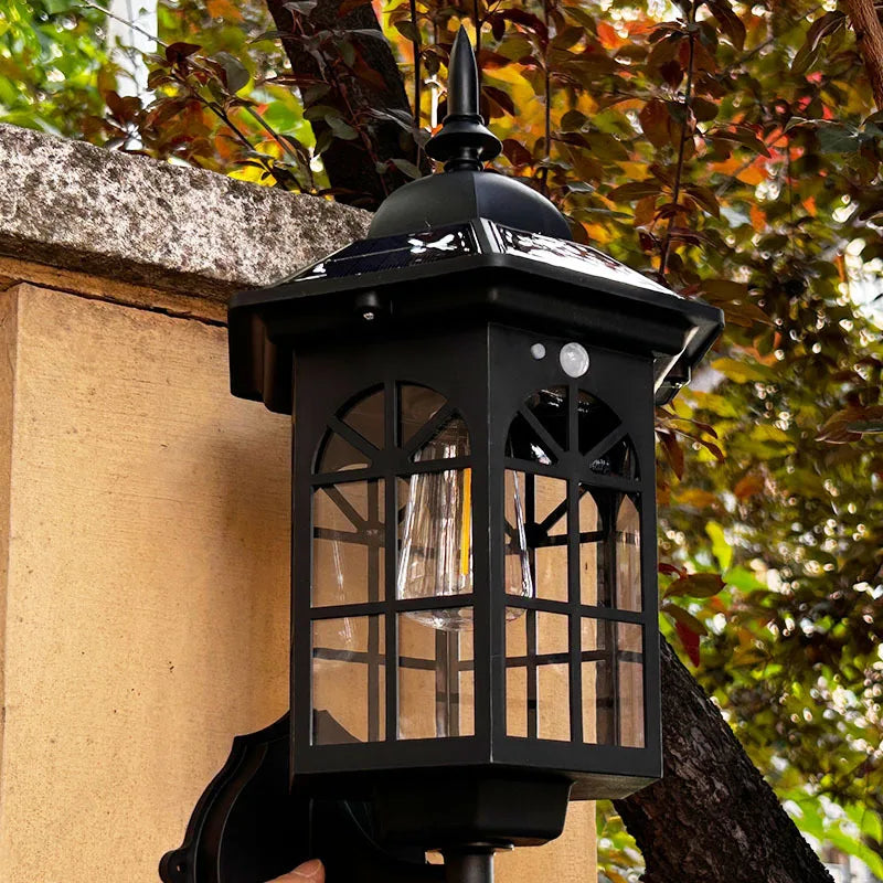 lampe murale solaire extérieure étanche noir marron texture bois verre transparent vintage rustique