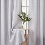 rideau gris clair rayures horizontales motifs floraux bordure opacité deux panneaux classique polyester