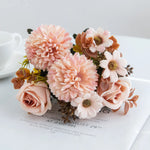 bouquet fleurs artificielles roses soies classiques romantiques blancs roses orangers marrons intérieur décoration mariage