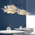lampe suspendue moderne blanc feuilles ouvertes texture organique salon chambrehôtel