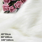 tapis fourrure synthétique blanc rose gris noir moderne résistant clips fixations bricolage photography background