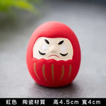 statue daruma gris relief sculpté artisanal traditionnel maison décoration bouddhiste