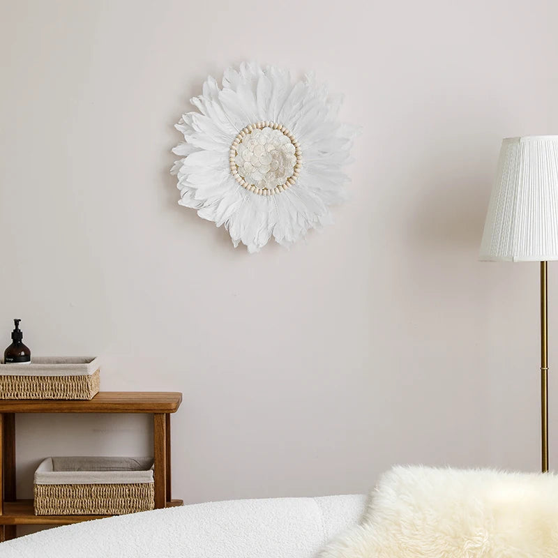 coquillages naturels plumes deco boho chic coussin blanc decoration murale élégante