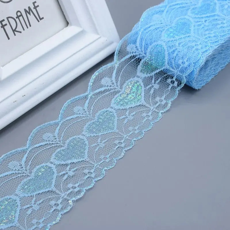 ruban dentelle polyester largeur 75mm couleurs rouge rose vert bleu motifs floraux classique