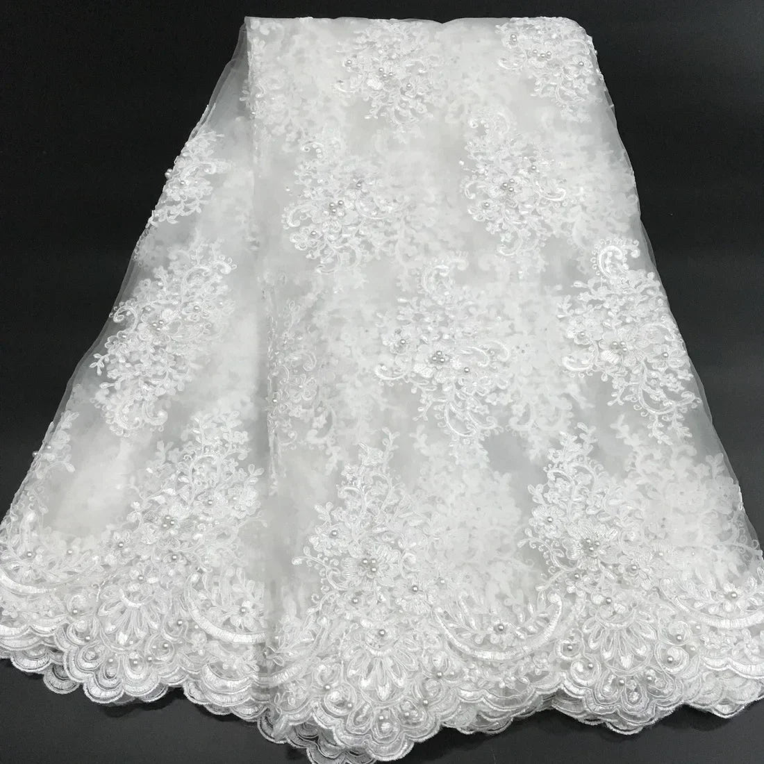 tissu dentelle polyester blanc noir floral translucide élégant mariage robes