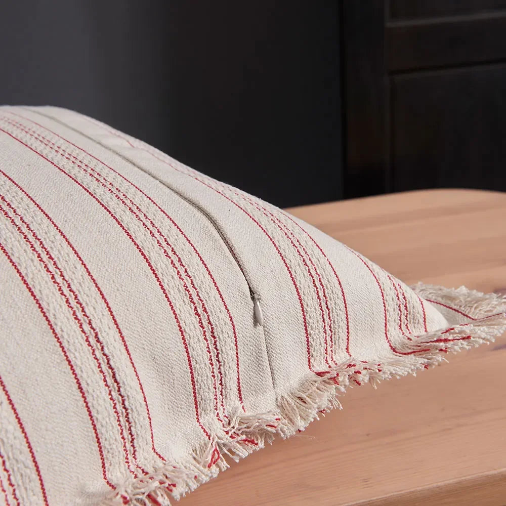 coussin housse coton polyester beige rayures rouges franges rustique maison salon chambre voiture