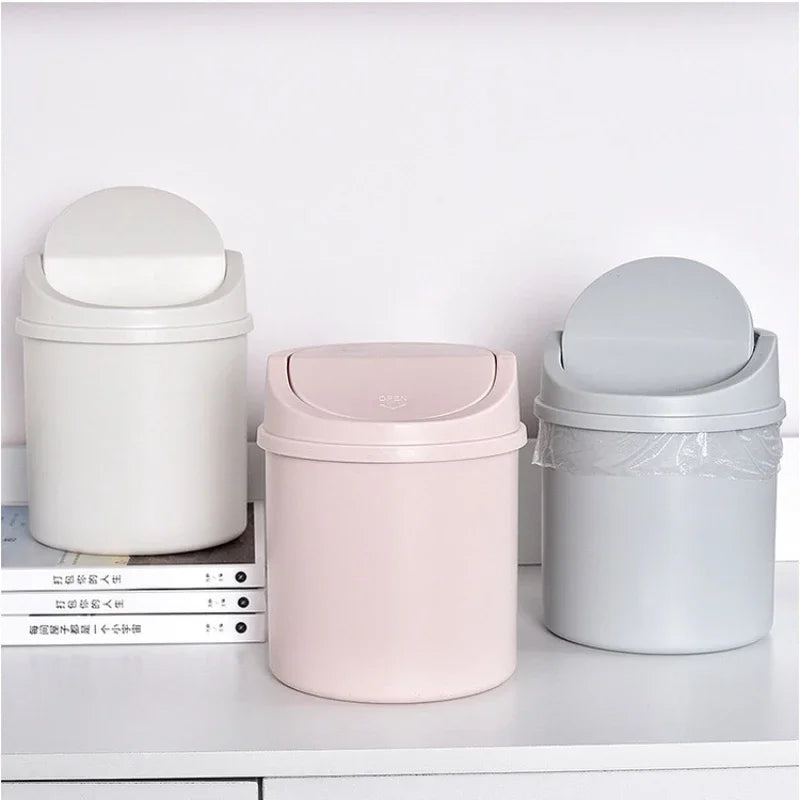 poubelle moderne sac poubelle transparent bleu clair gris rose pâle blanc respectueux environnement