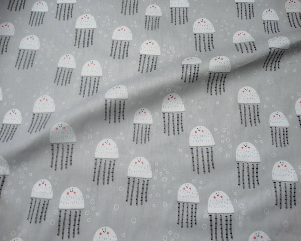 tissu coton imprimé thème marin poissons coquillages enfants blanc rose bleuclair vert