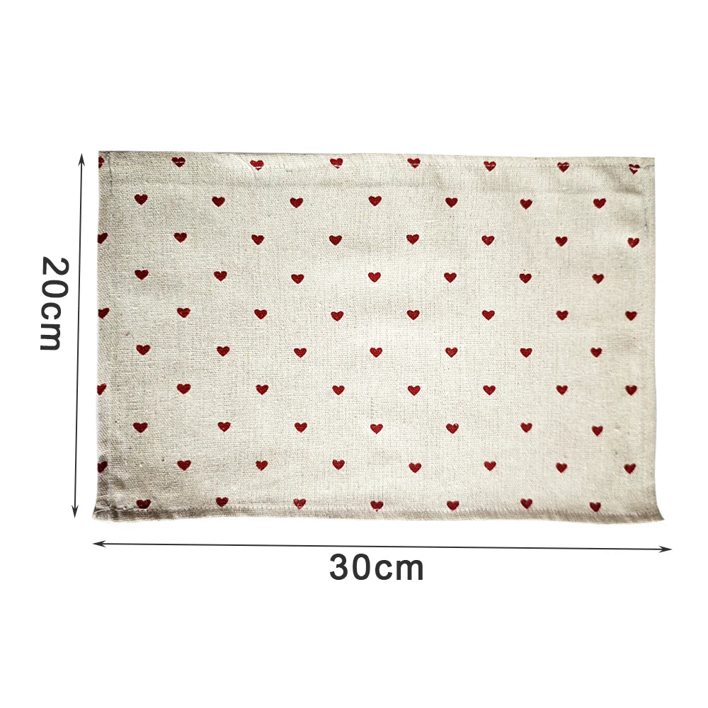 serviettes polyester coton rouge bleu marine vert beige coeurs points classique