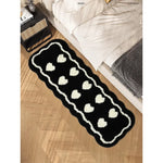 tapis sol moderne motif coeur noir blanc doux antidérapant chambre salon décoration maison
