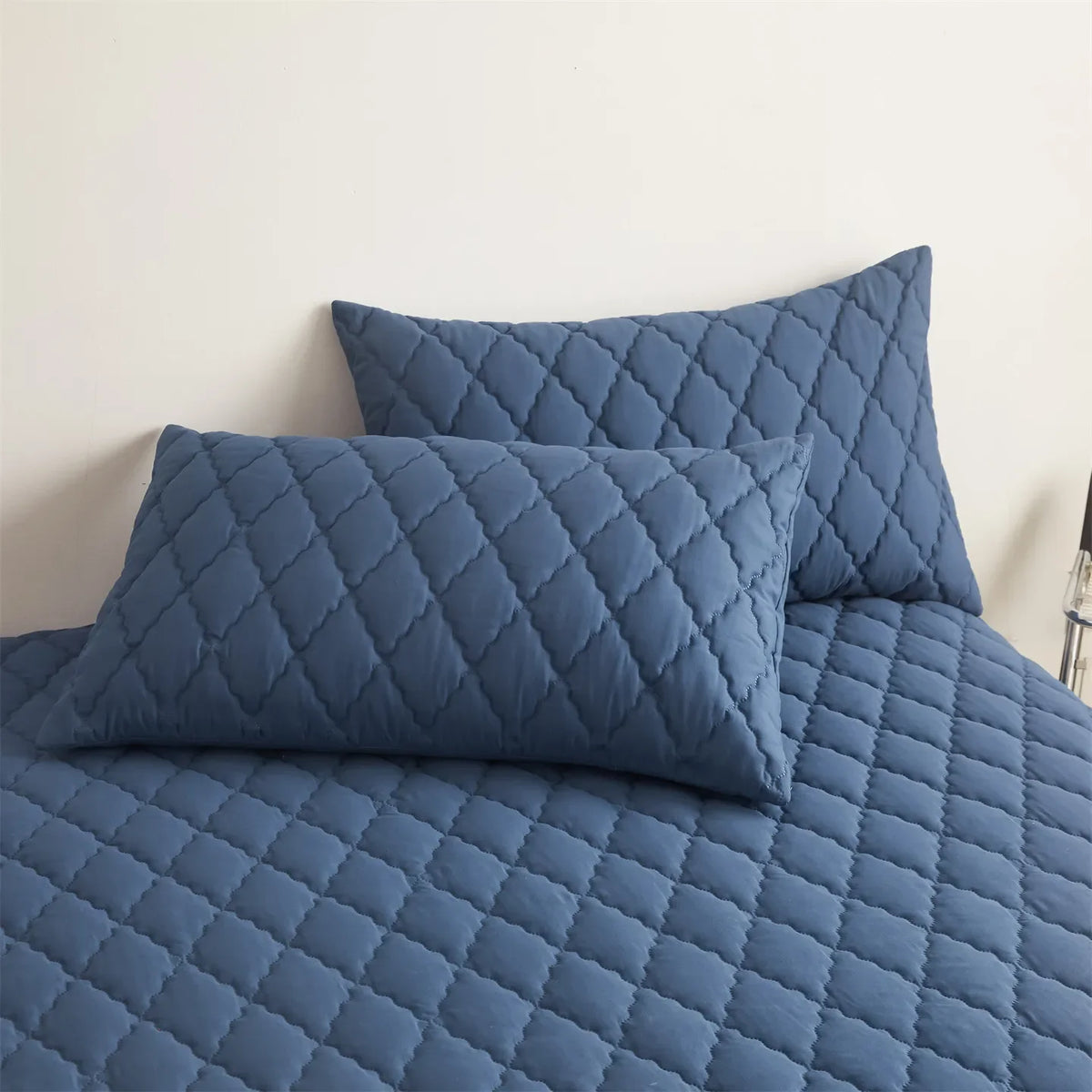 taies d'oreiller imperméables patchwork bleu moderne maison carreaux géométriques polyester 300 fils